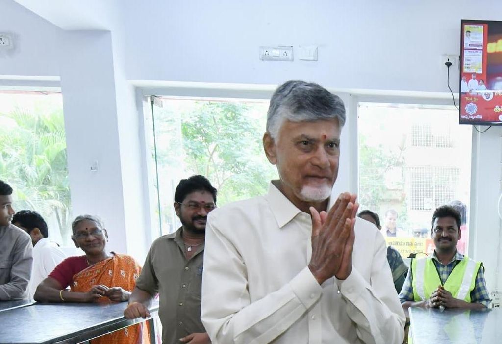 తమిళం లో ప్రసంగించిన చంద్రబాబు 